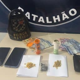 Dois jovens são presos em Três Lagoas suspeitos de tráfico de drogas após tentarem se desfazer de entorpecentes